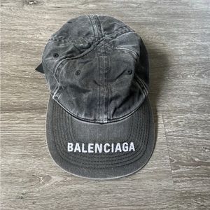 Balenciaga Cap